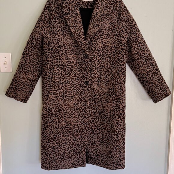 Leopard Car Coat -Winter 2024 - Picture 1 of 10